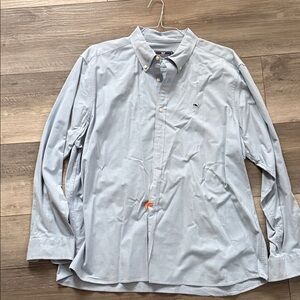 Vineyard Vines Men's Light Blue Button-Down Shirt